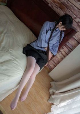 大色皇朝_国产剧高清免费观看